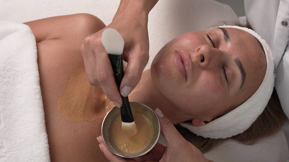 ЗОЛОТАЯ МАСКА ИМПЕРАТРИЦЫ